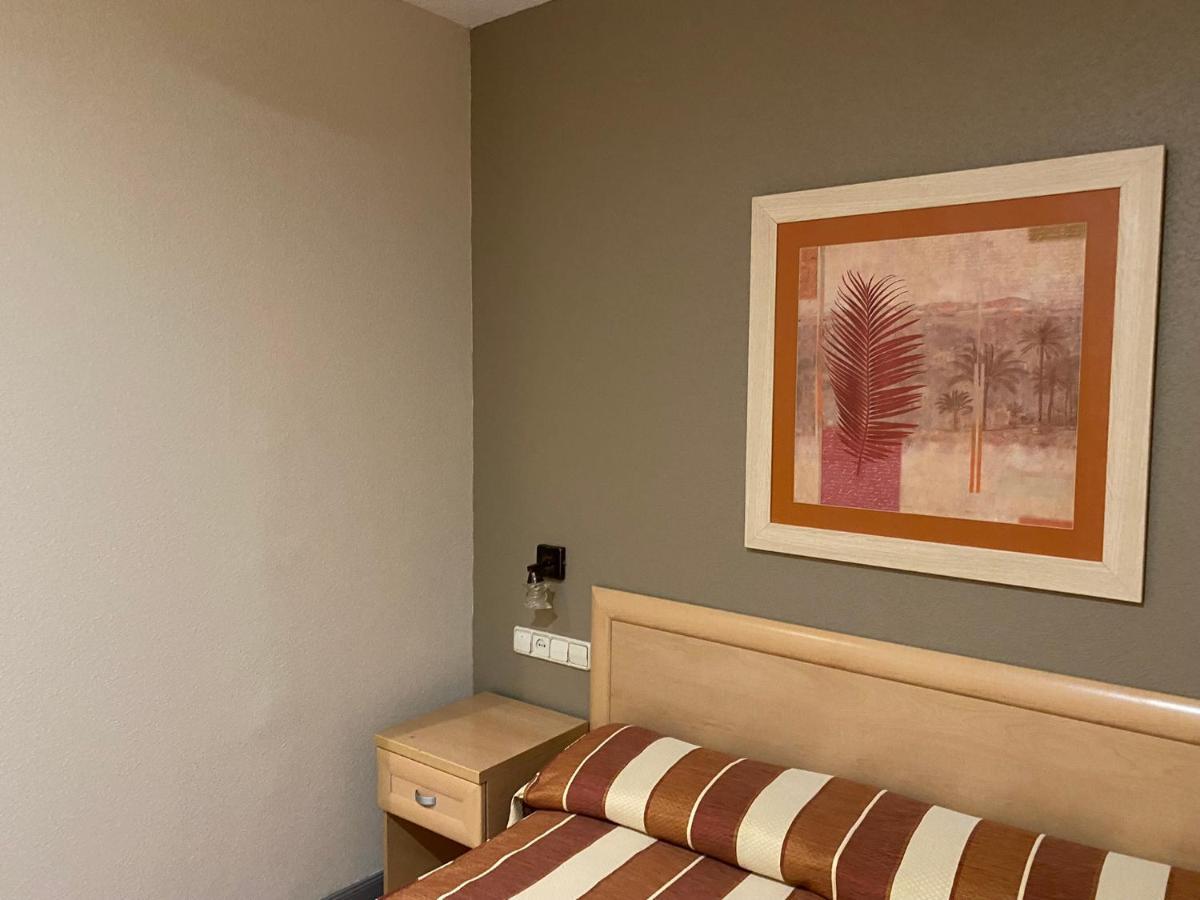 Hotel La Union Humanes de Madrid Esterno foto