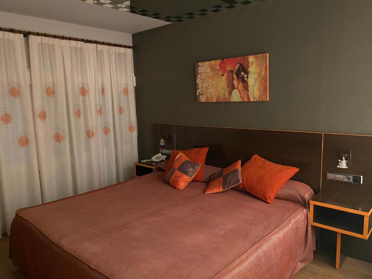 Hotel La Union Humanes de Madrid Esterno foto