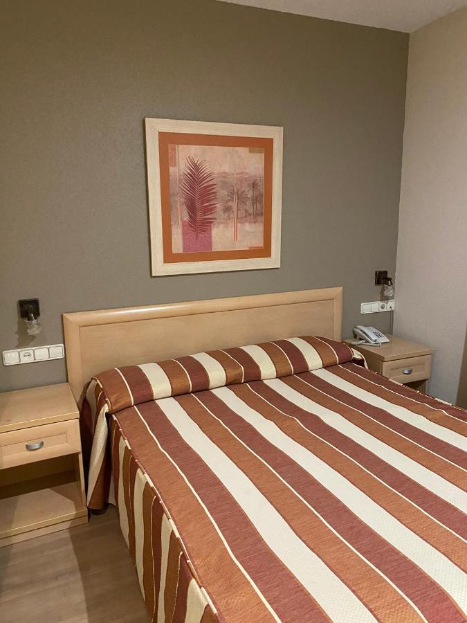 Hotel La Union Humanes de Madrid Esterno foto