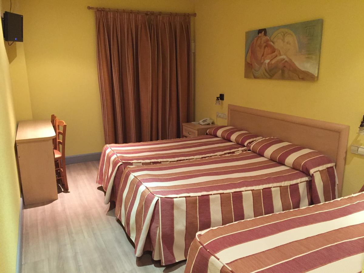 Hotel La Union Humanes de Madrid Esterno foto
