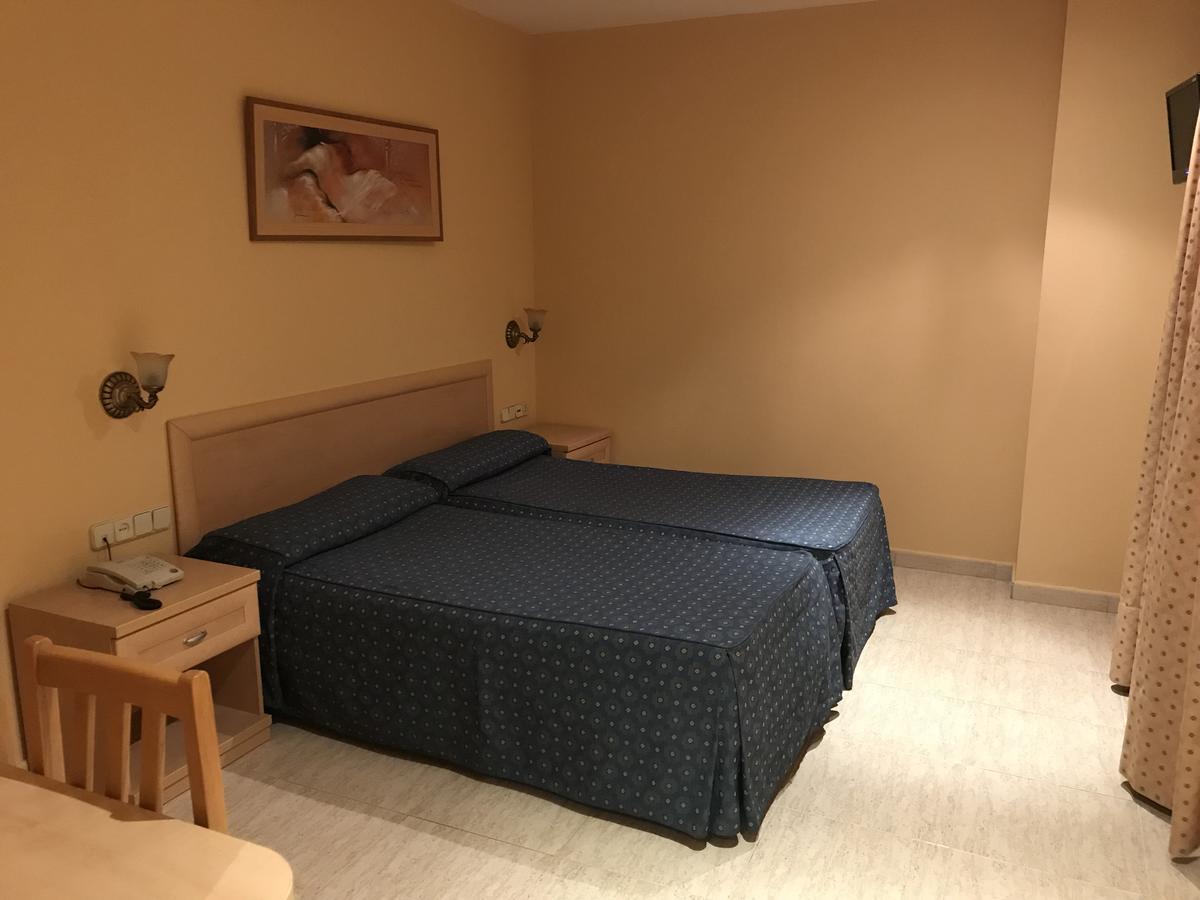 Hotel La Union Humanes de Madrid Esterno foto