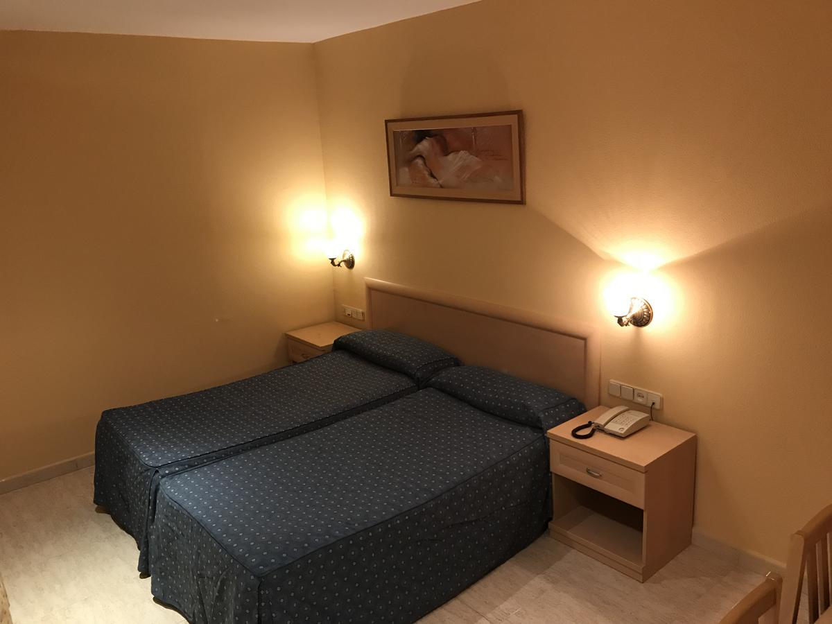 Hotel La Union Humanes de Madrid Esterno foto